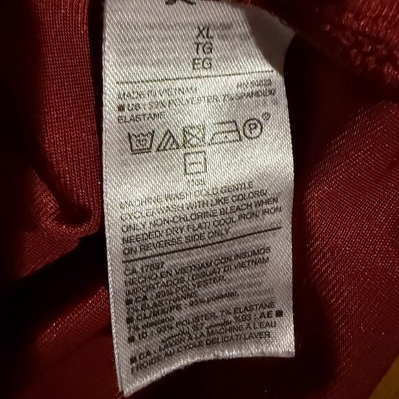 Old Navy Relaxed Red Wine Velvet Top, Size XLG - Picture 5 of 9